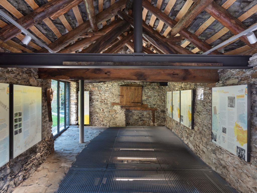 Image 2 - Sega patriziale Arbedo