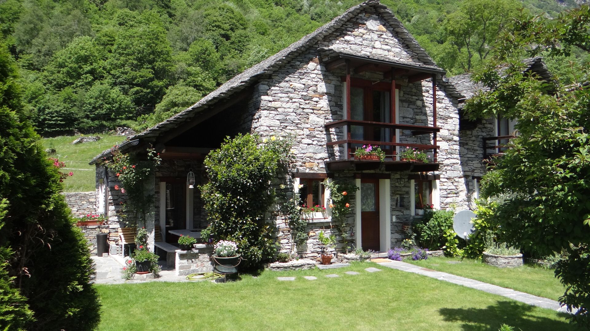 Image 0 - 4.5 room, holiday Rustico 