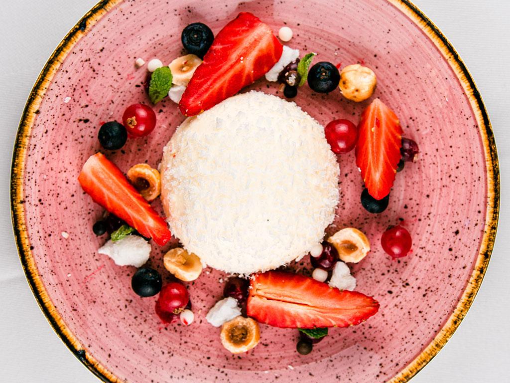 Image 4 - Caesar's Restaurant