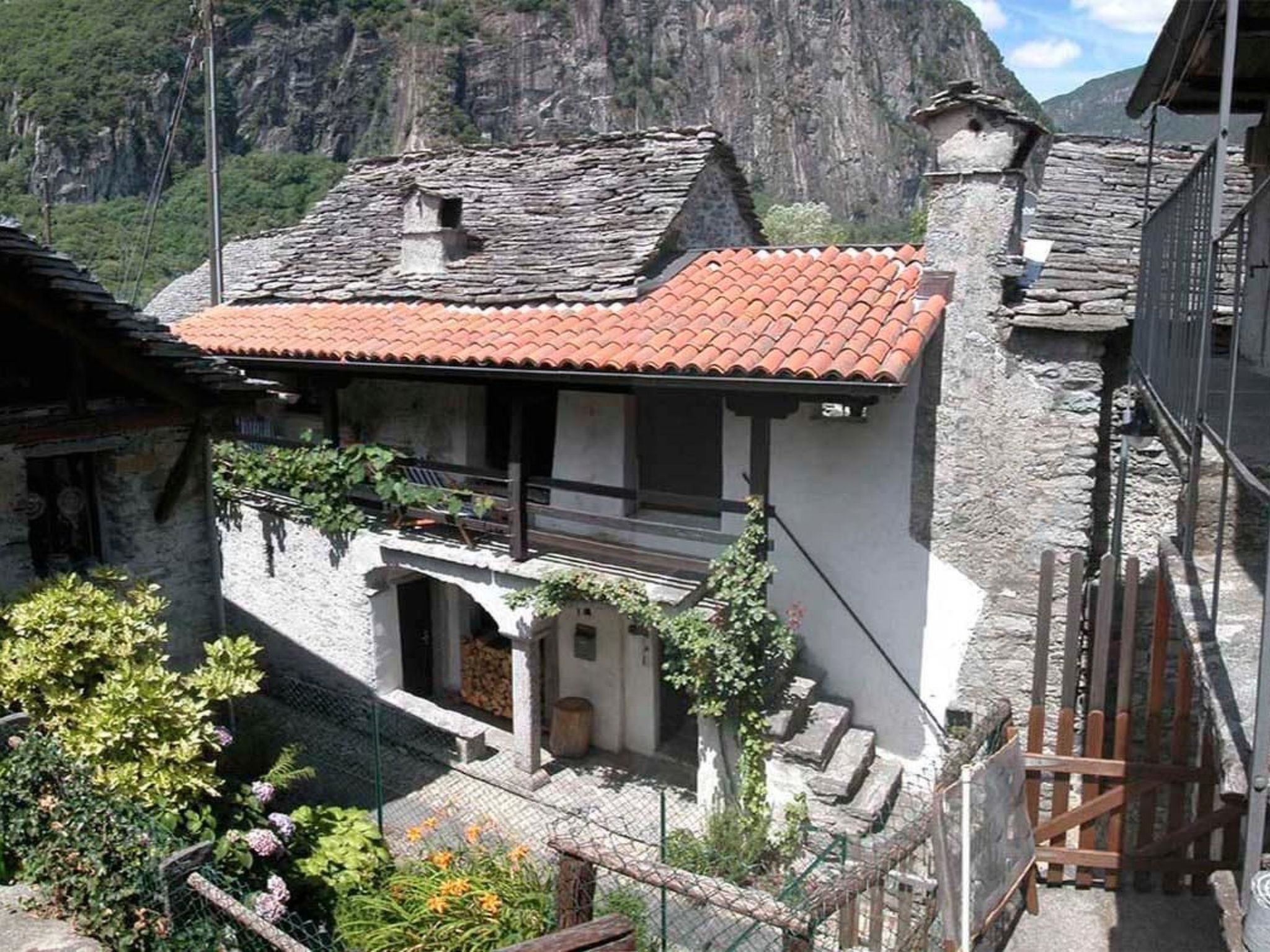 Image 0 - Casa Anna