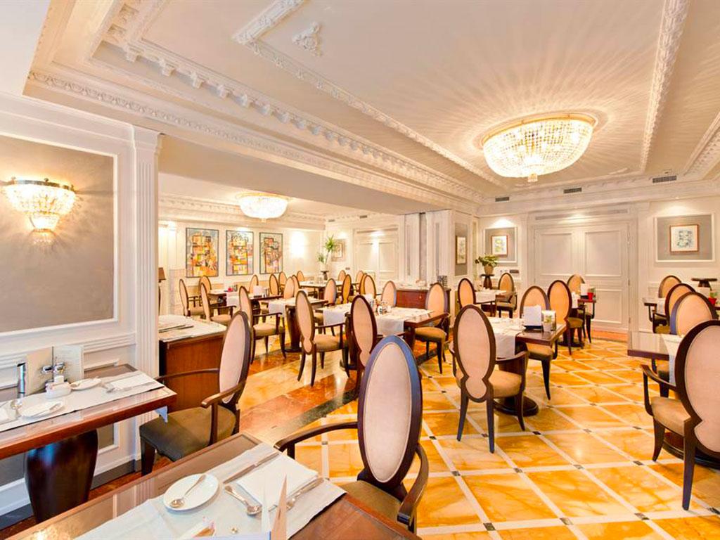 Image 25 - Swiss Diamond Hotel Lake Lugano