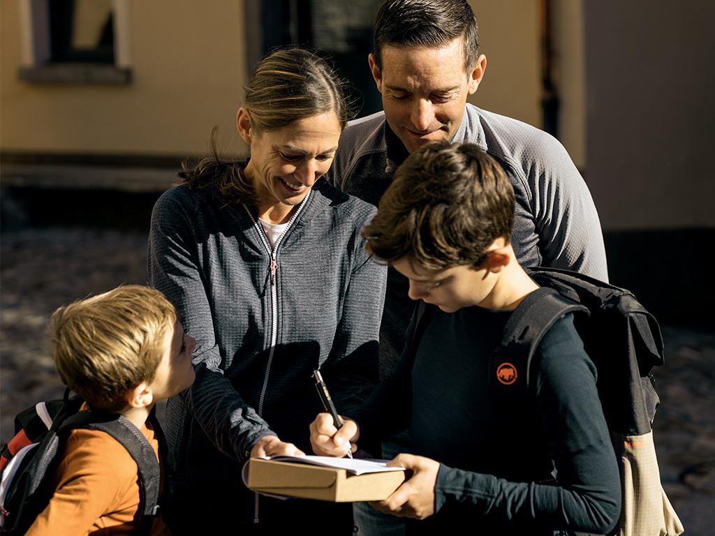 Image 3 - Pardy’s new game: Pardy and the mystery of the hidden chestnuts!