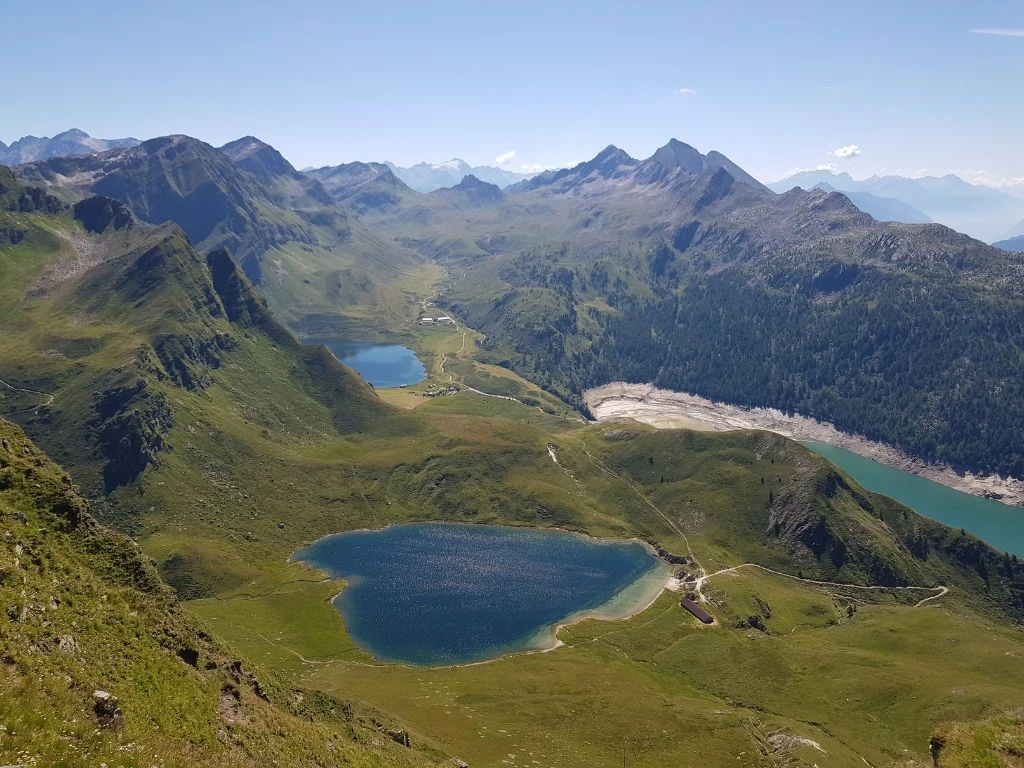 Image 1 - 