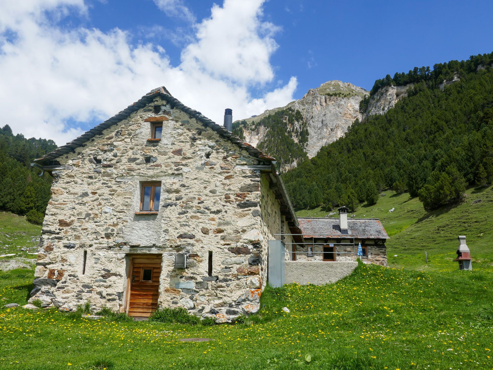 Image 0 - Rustico Dolomia