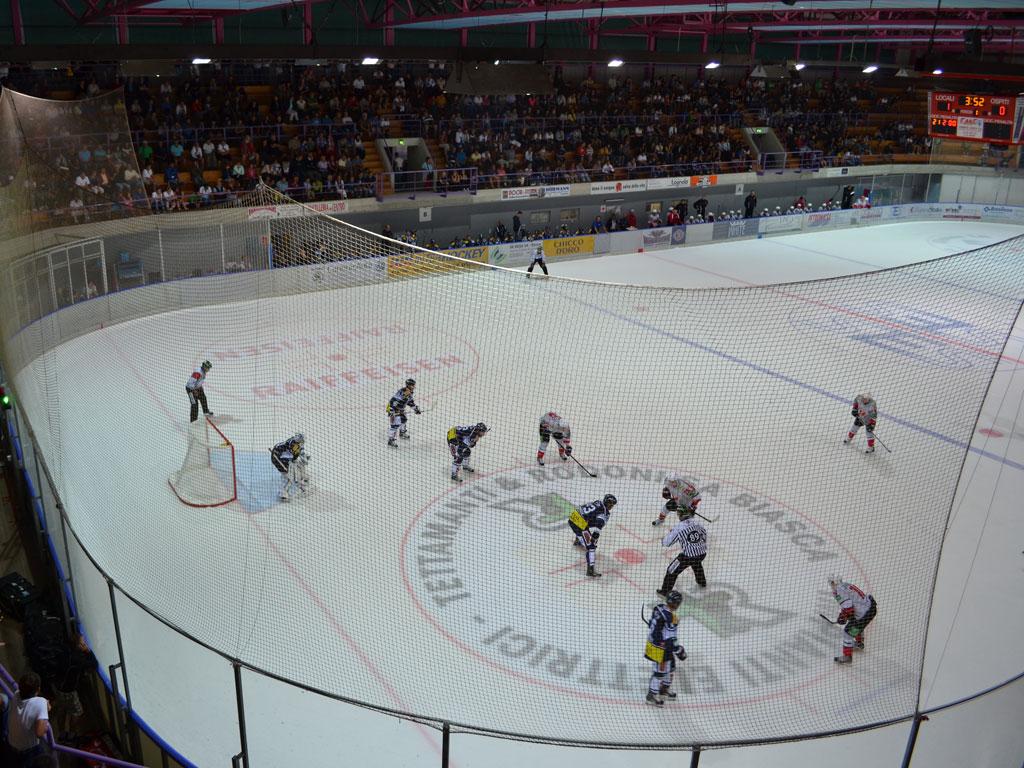 Image 5 - Raiffeisen BiascArena