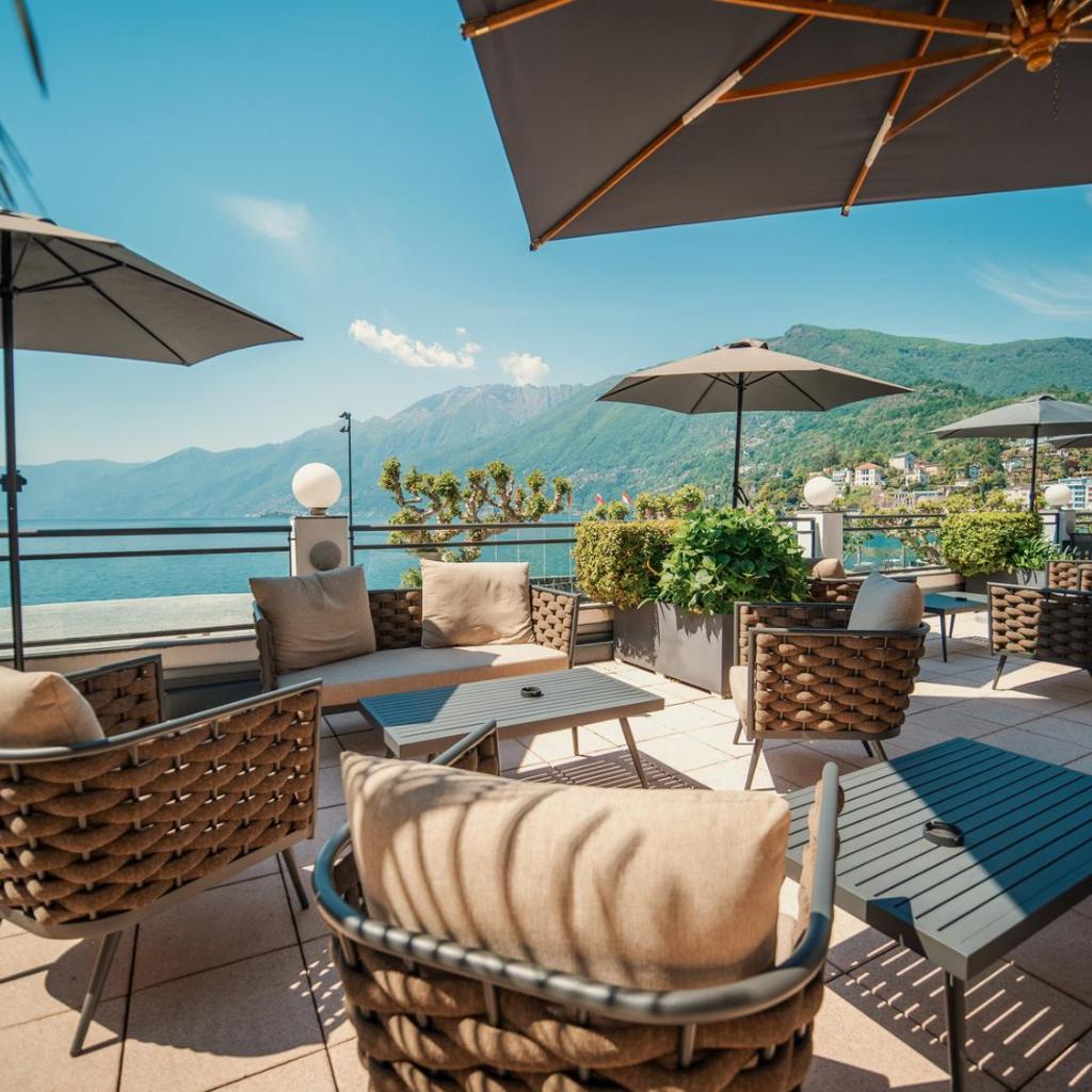 Image 0 - Hotel la Meridiana, Lake & SPA