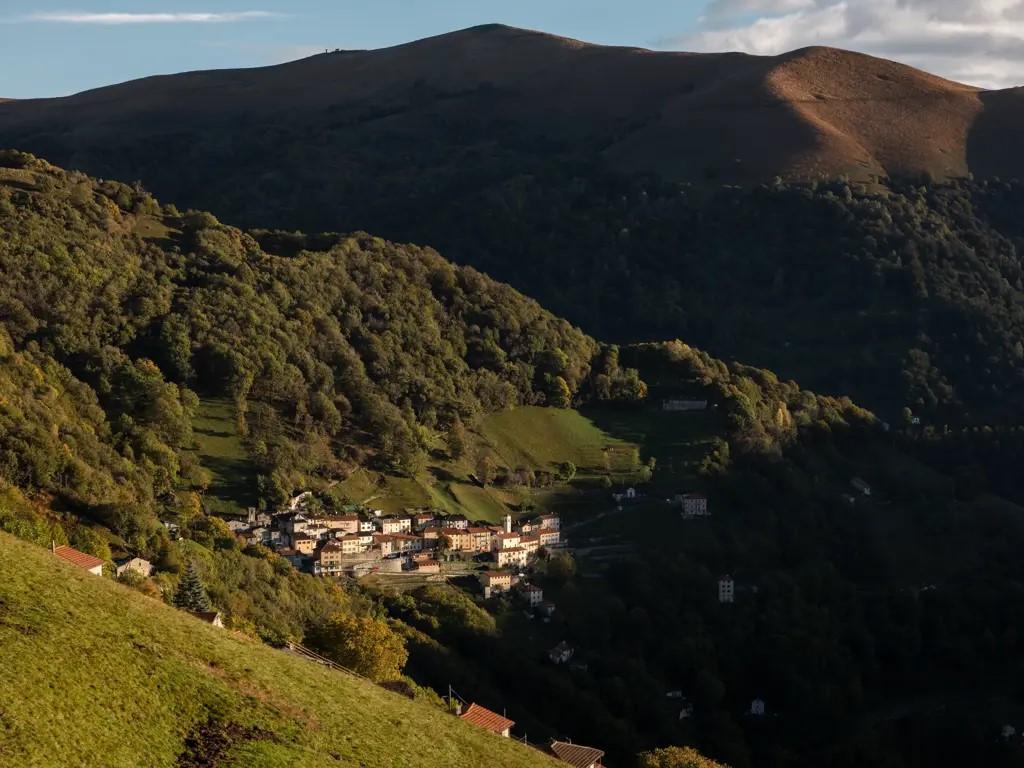 Image 0 - Albergo Diffuso Monte Generoso