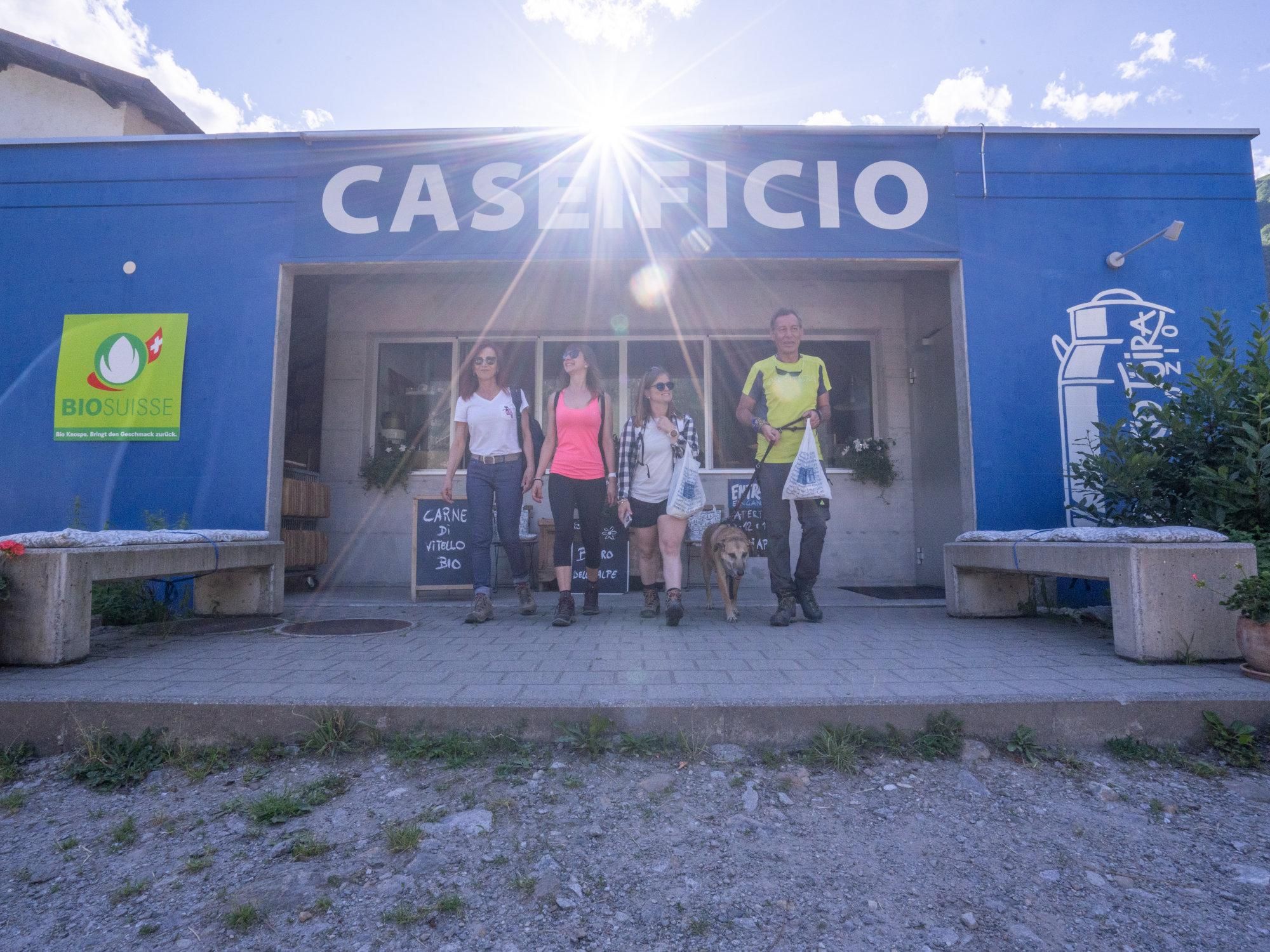 Image 1 - Caseificio biologico Töira