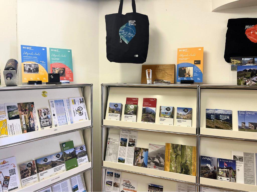 Image 2 - InfoPoint Bleniotal