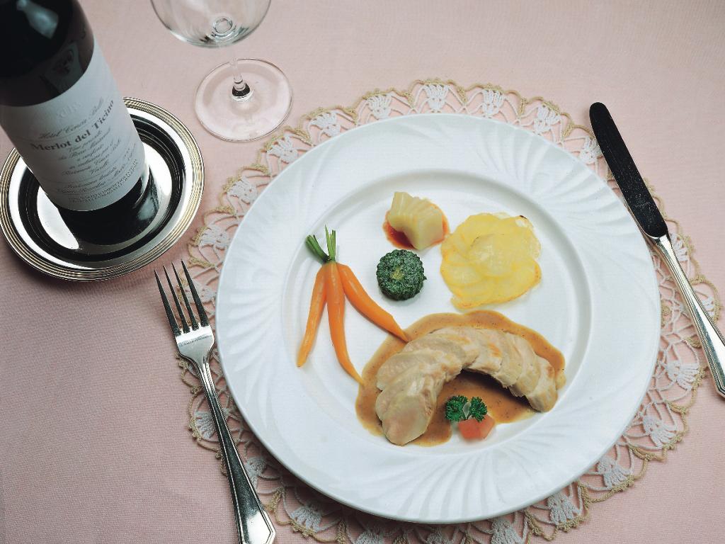 Image 1 - Della Posta Ristorante 