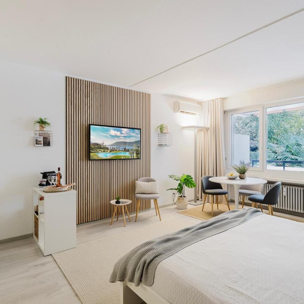 Image 0 - Charming Suite am Luganersee, Pool, Parkplatz