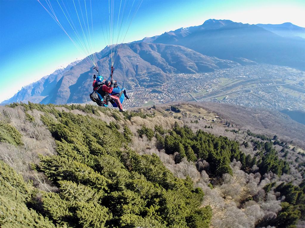 Image 1 - FlyTicino – Voli in parapendio tandem 