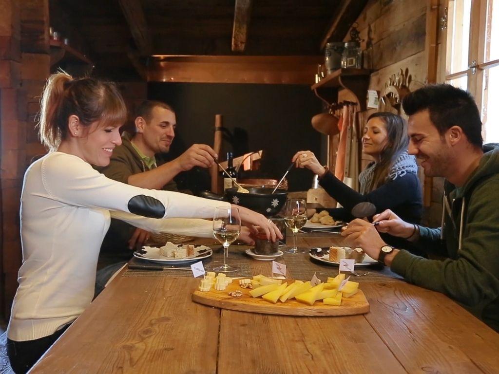 Image 2 - Käsefondue