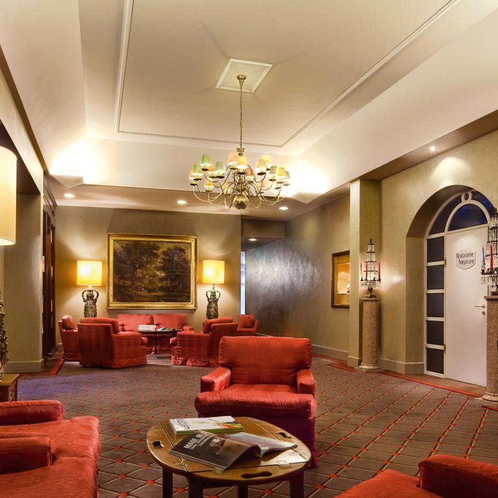 Image 23 - Hotel De La Paix