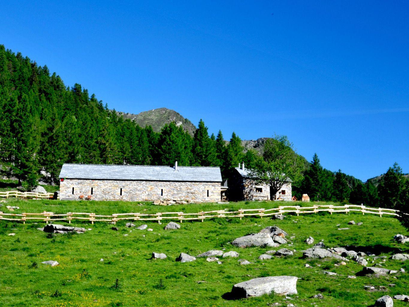 Image 3 - Baita Arami