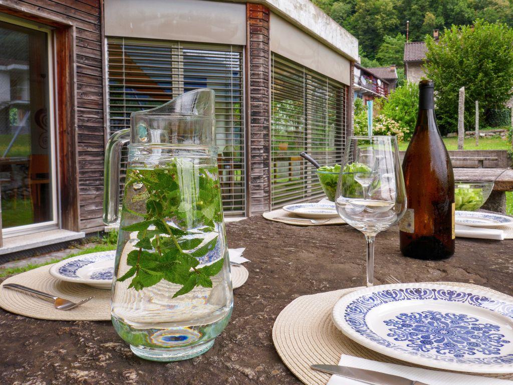 Image 2 - Ostello Cresciano