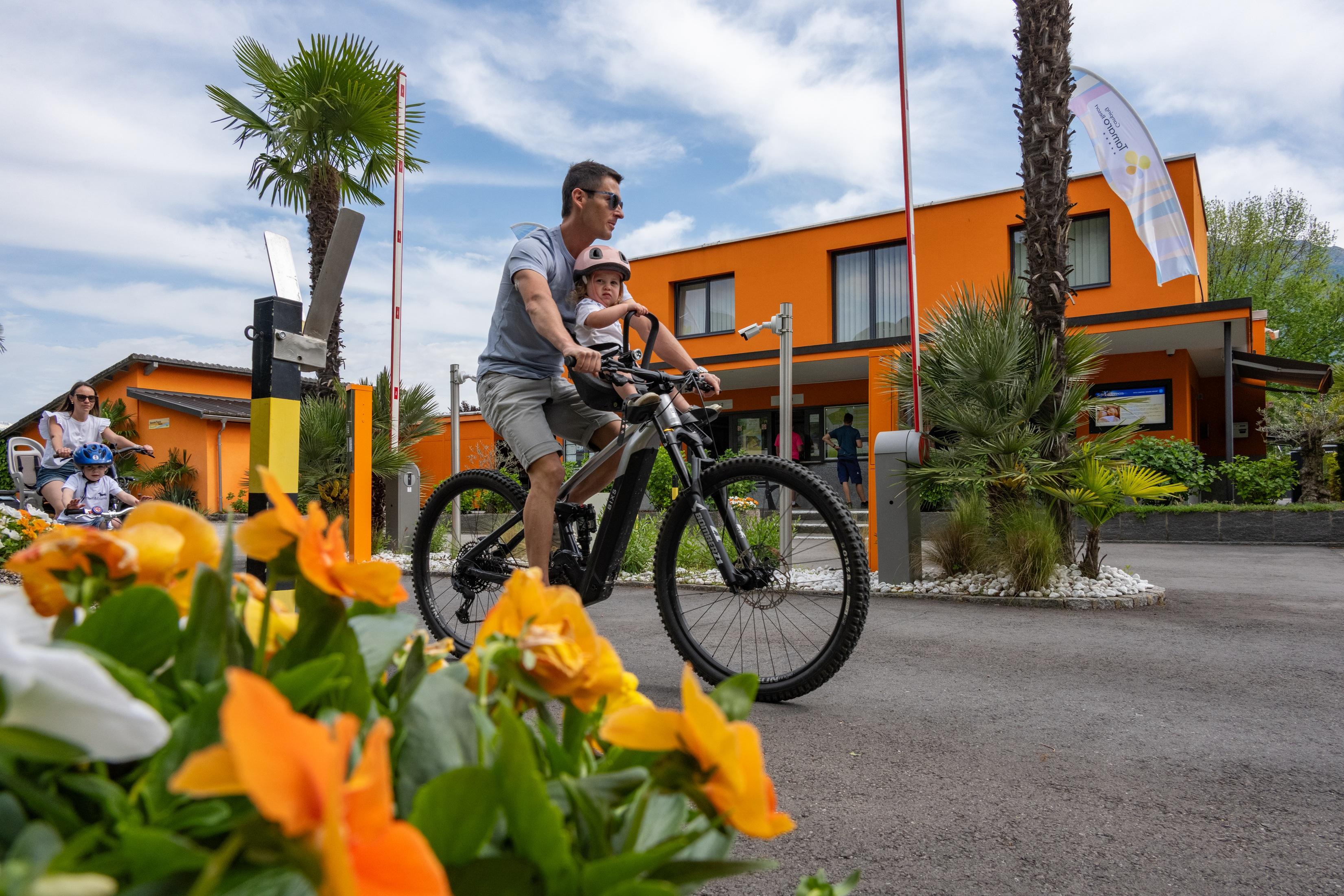 Image 8 - Camping Tamaro Resort