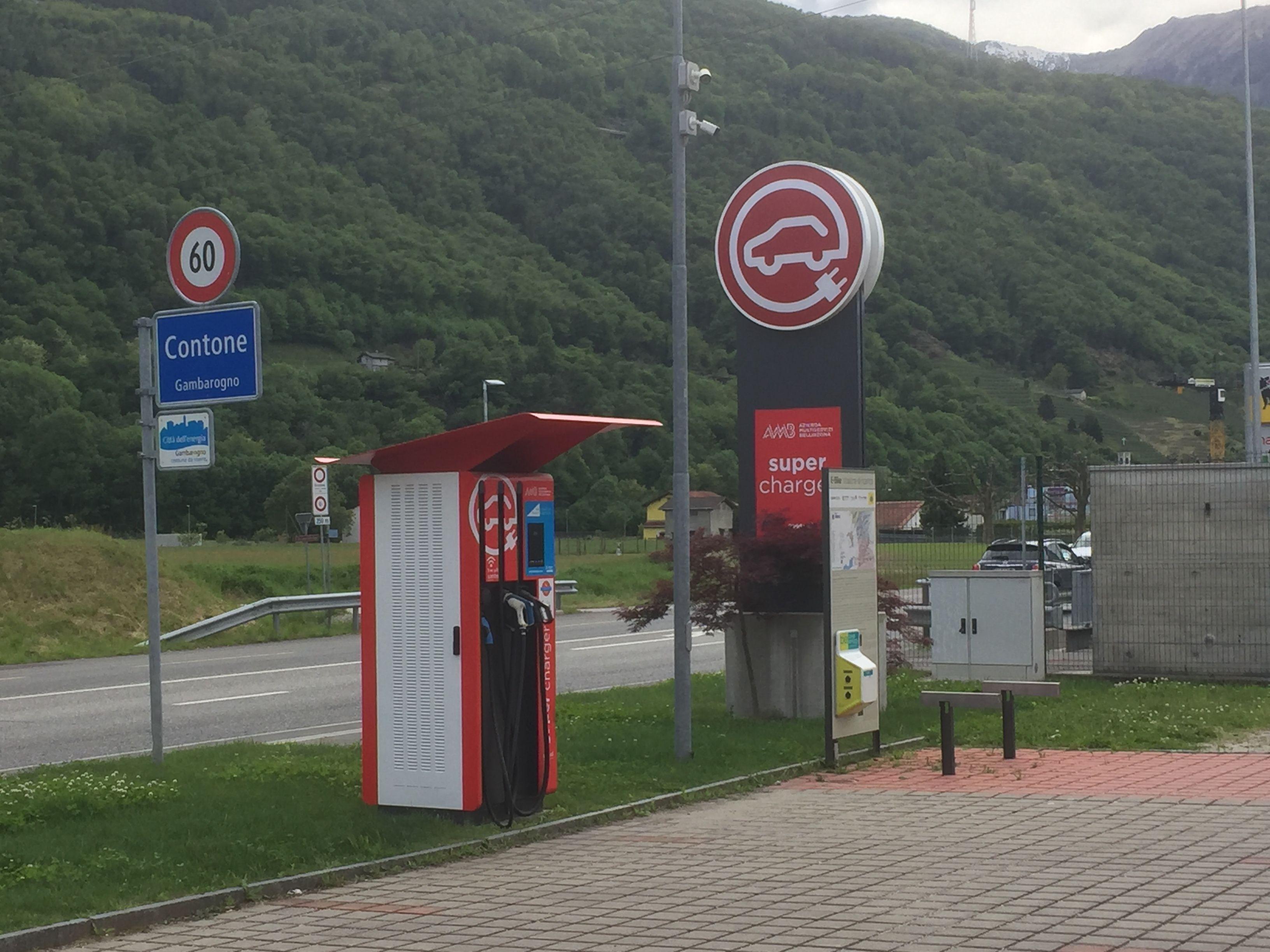 Image 2 - E-bike charging point Cadenazzo - Gusto Ticino