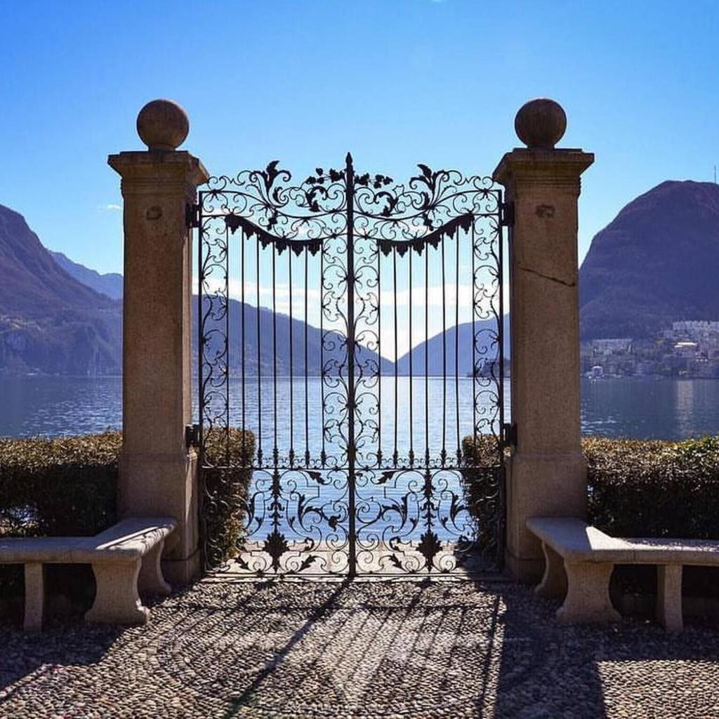 Image 0 - Brand new apartment City11