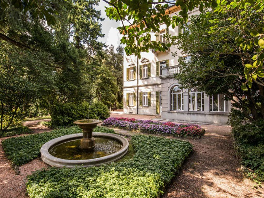 Image 6 - Fortezza Pass