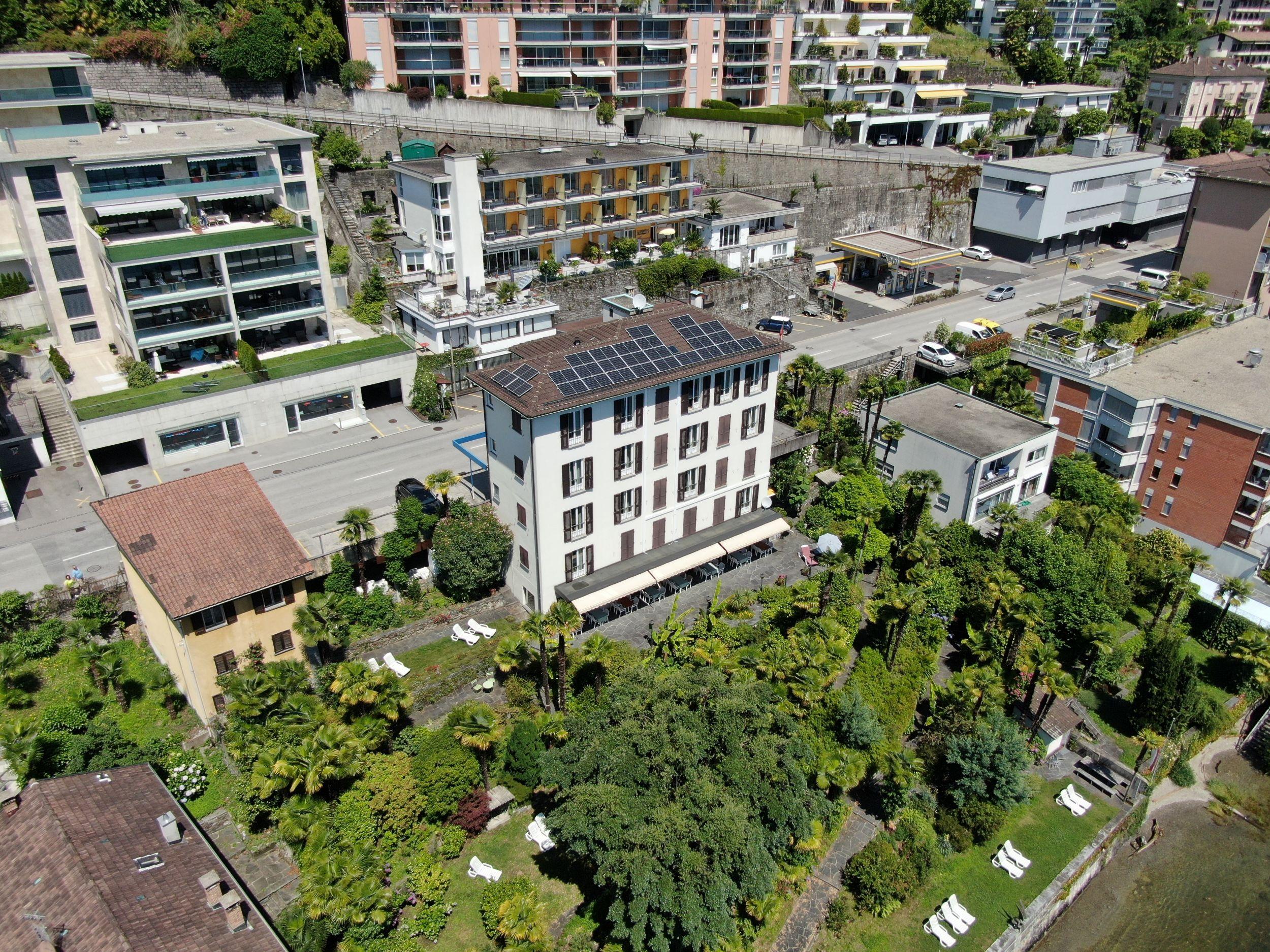 Image 0 - Hotel Garni Rivabella au Lac