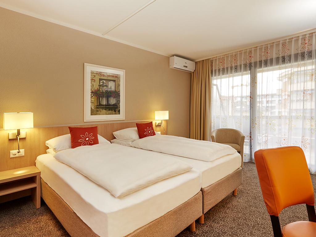 Image 3 - H4 Hotel Arcadia