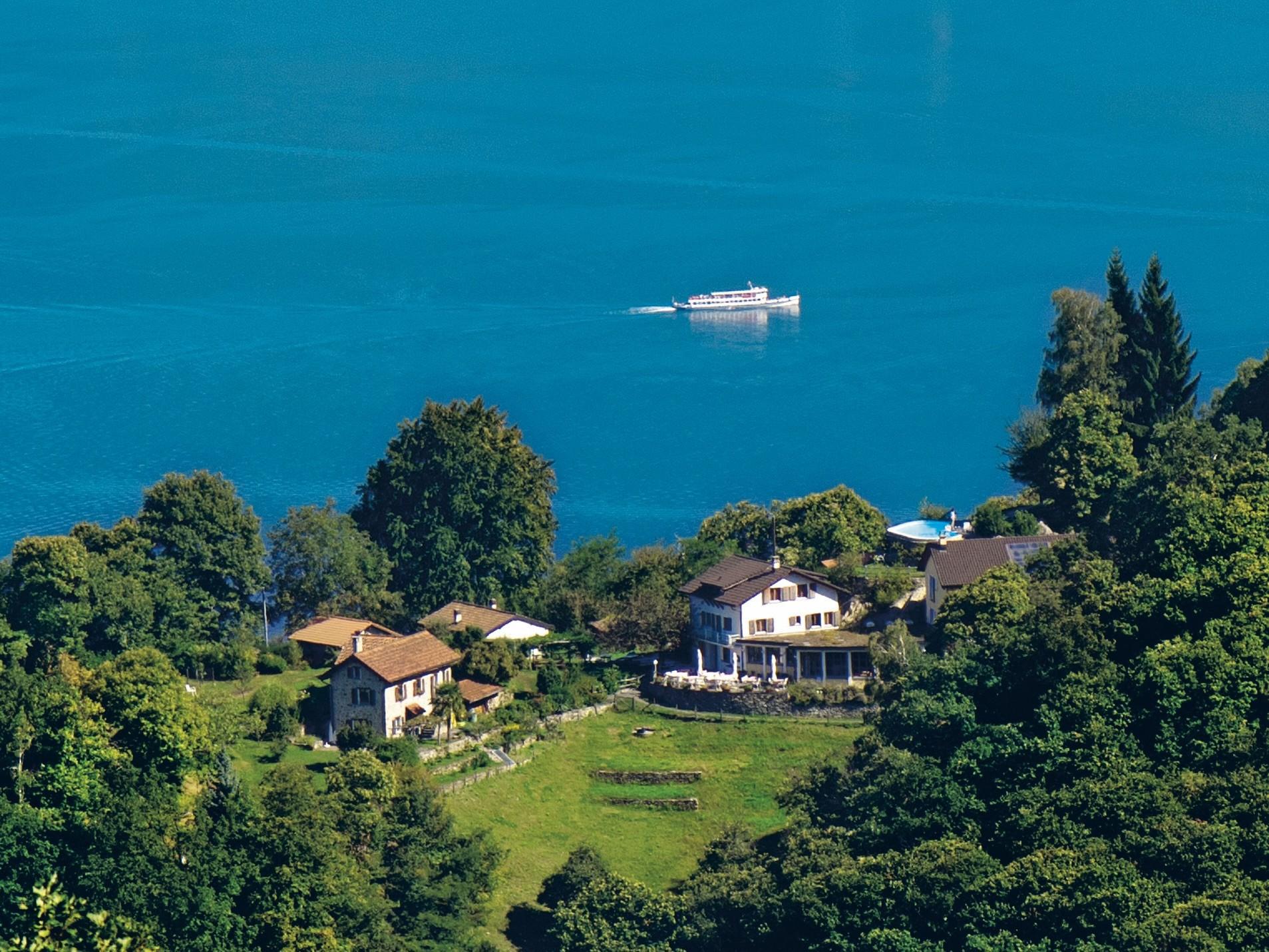 Image 1 - Hotel Sass da Grüm