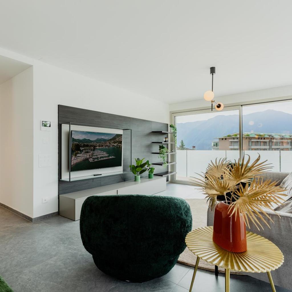 Image 0 - Platinum - Luxury Suite