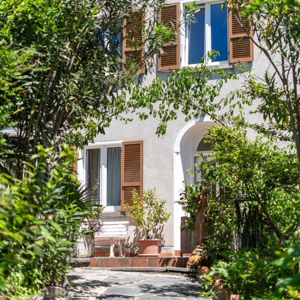 Image 0 - Easy Stay by Hotel La Perla