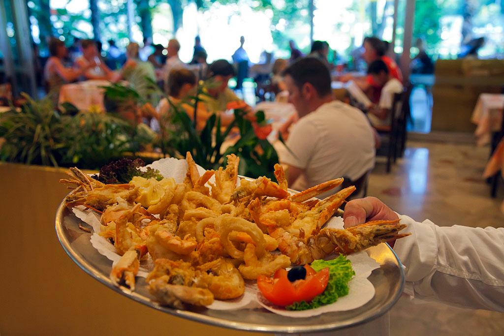 Image 0 - Ristorante Campofelice