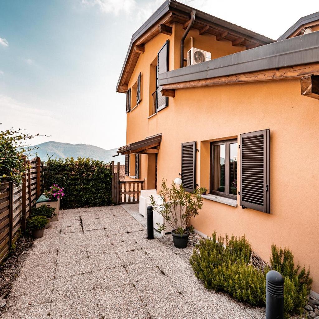 Image 0 - Art Maison