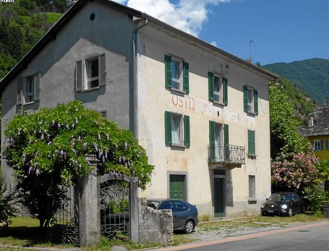Image 0 - 2 room ground floor apartment 'Osteria del Sole', Stradón 48, Verscio, Centovalli