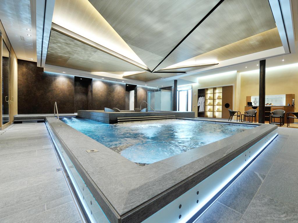 Image 1 - Spa & Beauty Castello del Sole *****s