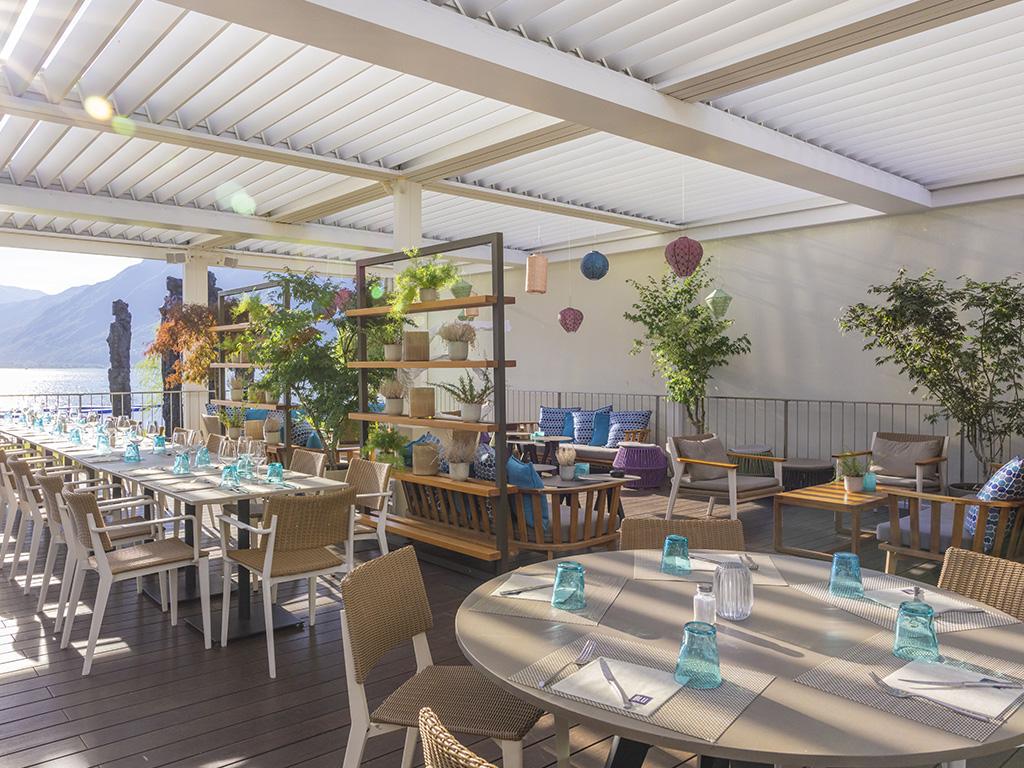 Image 5 - BLU Restaurant & Lounge 
