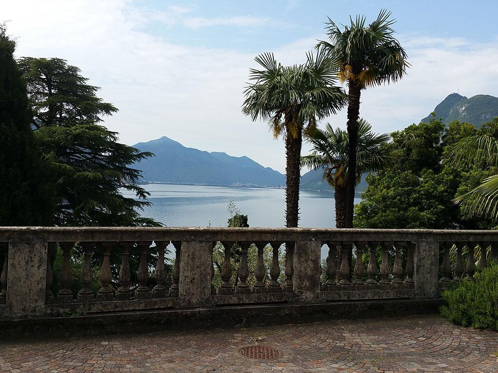 Image 2 - 