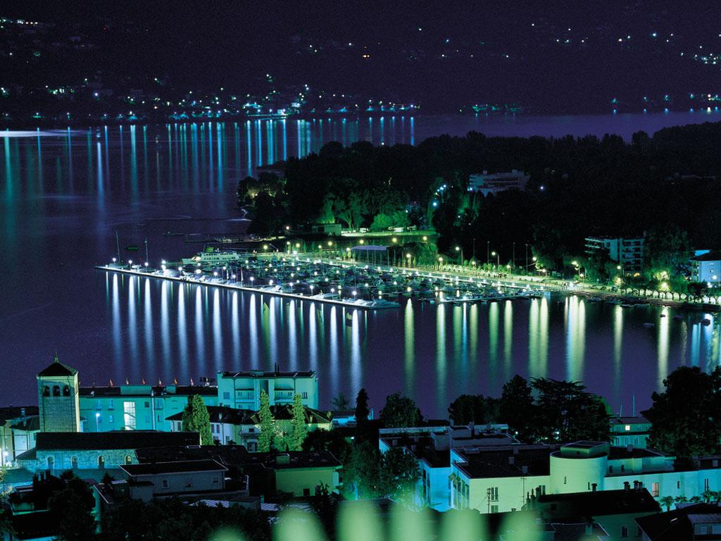 Image 0 - Bootshafen und Bootswerfte