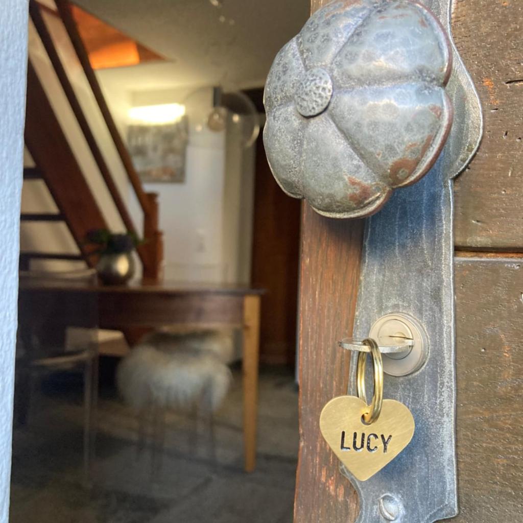 Image 0 - Rustico Lucy