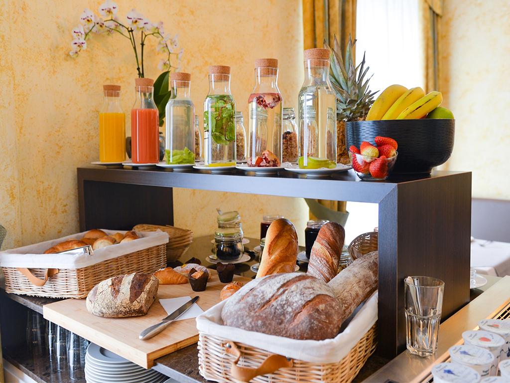 Image 9 - Hotel Millennium