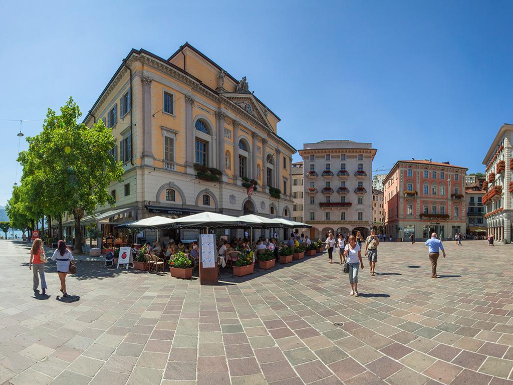 Image 9 - Food & Wine Tour 