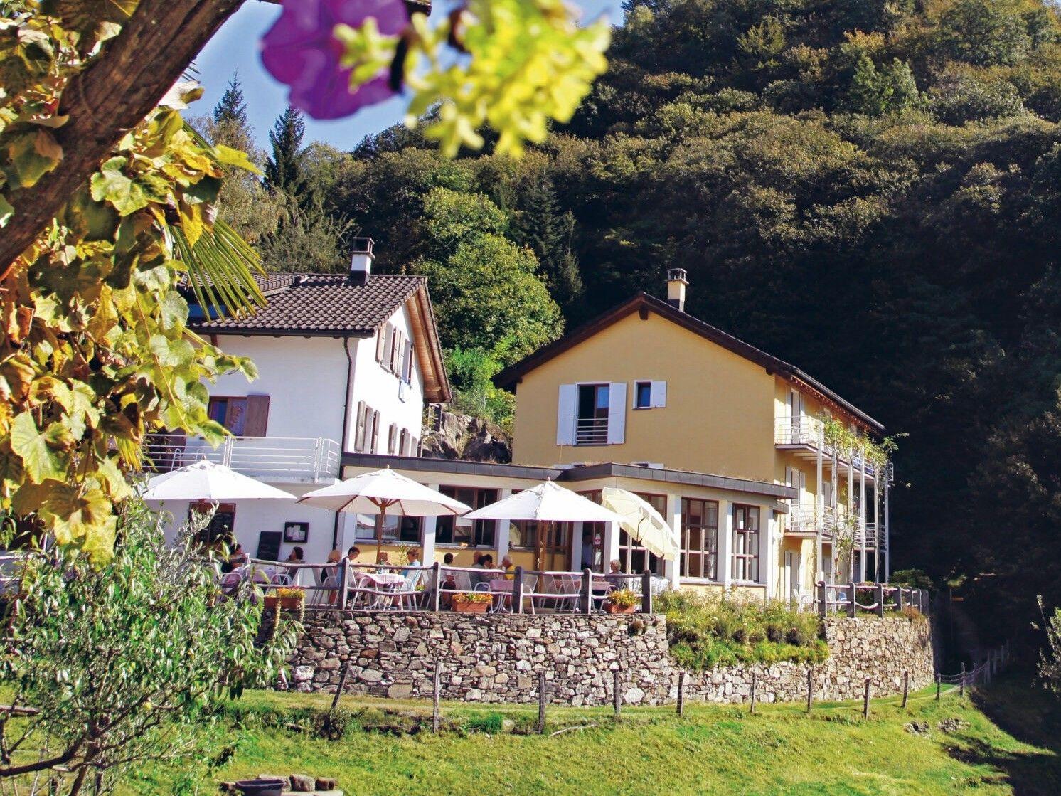 Image 0 - Hotel Sass da Grüm