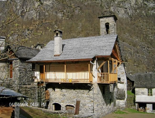 Image 0 - 4 room Rustico 'Casa Serafina', Foroglio, Val Bavona