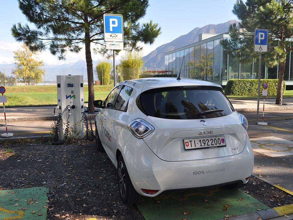 Image 3 - E-Grand Tour