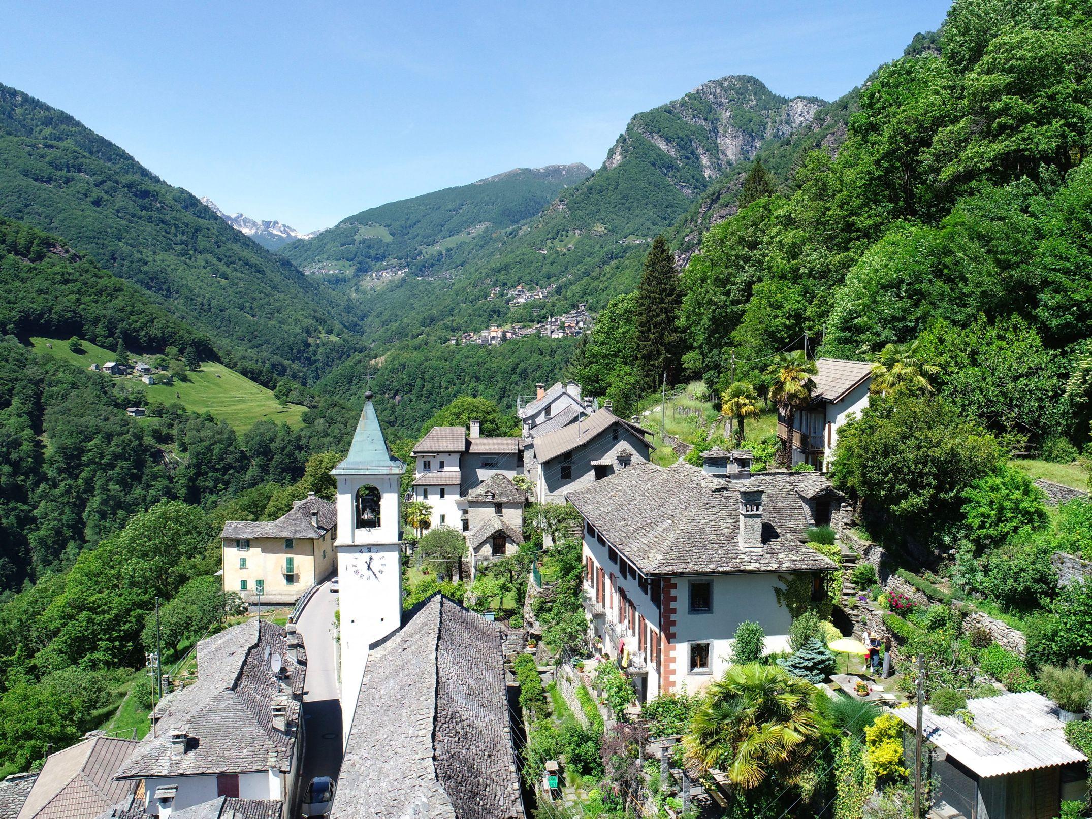 Image 0 - Mosogno - B&B