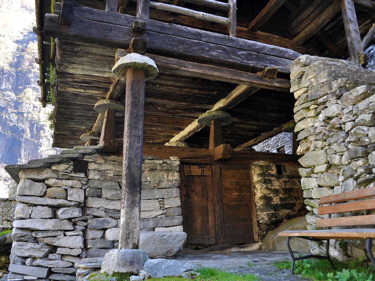 Image 0 - The torbe of the Vallemaggia 