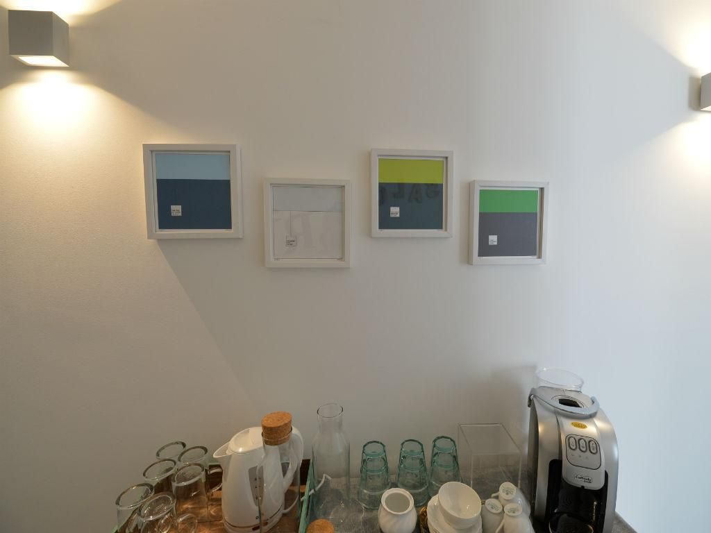 Image 3 - Salotto Brè