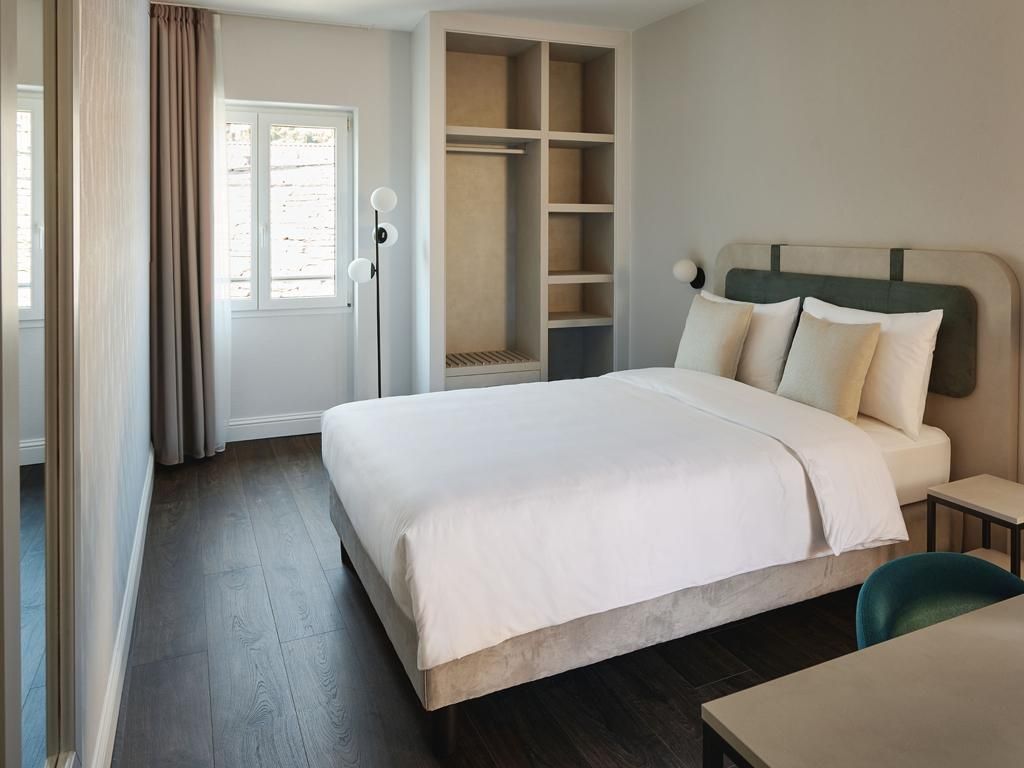 Image 5 - Vista Lakefront Boutique Hotel