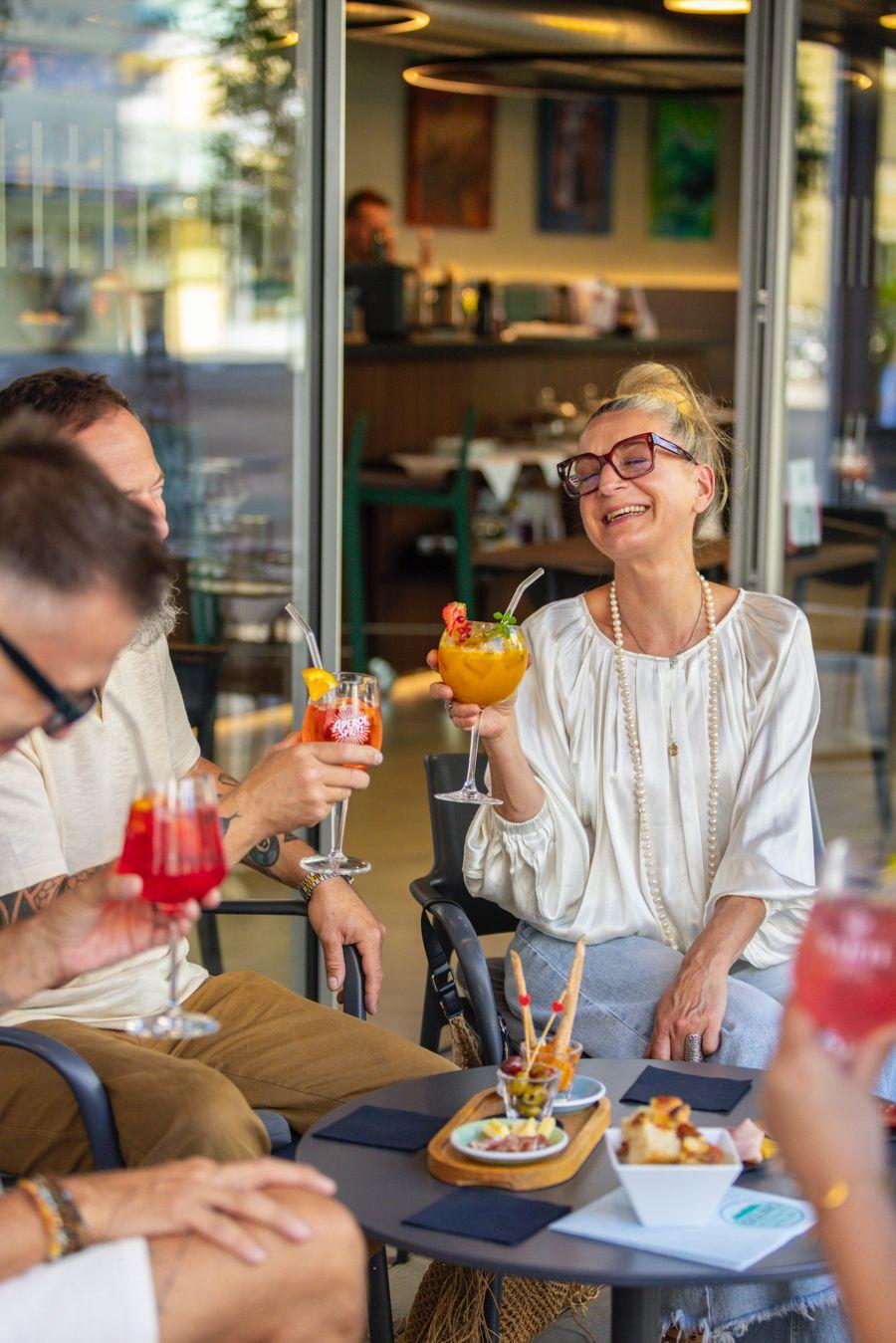 Image 3 - Isolino Ristorante Wine Bar