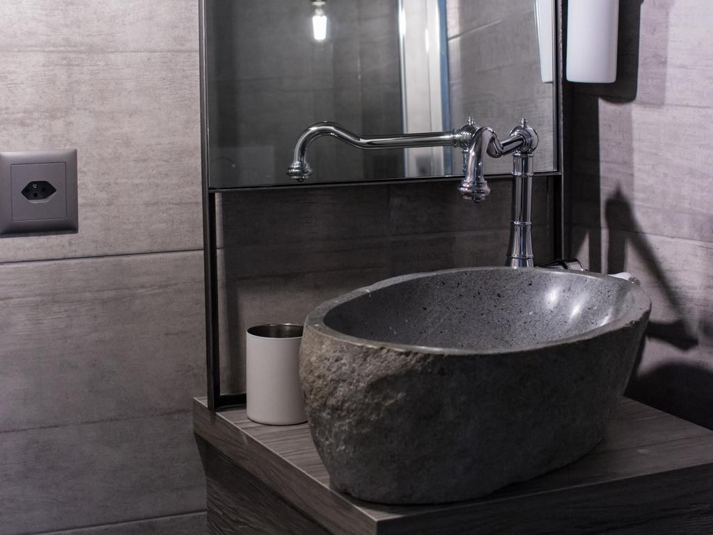 Image 4 - Seven Boutique Hotel