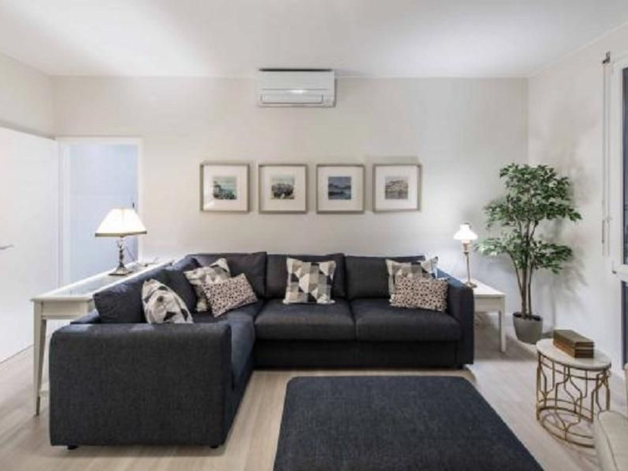 Image 0 - Elegante Penthouse-Wohnung mit Seeblick
