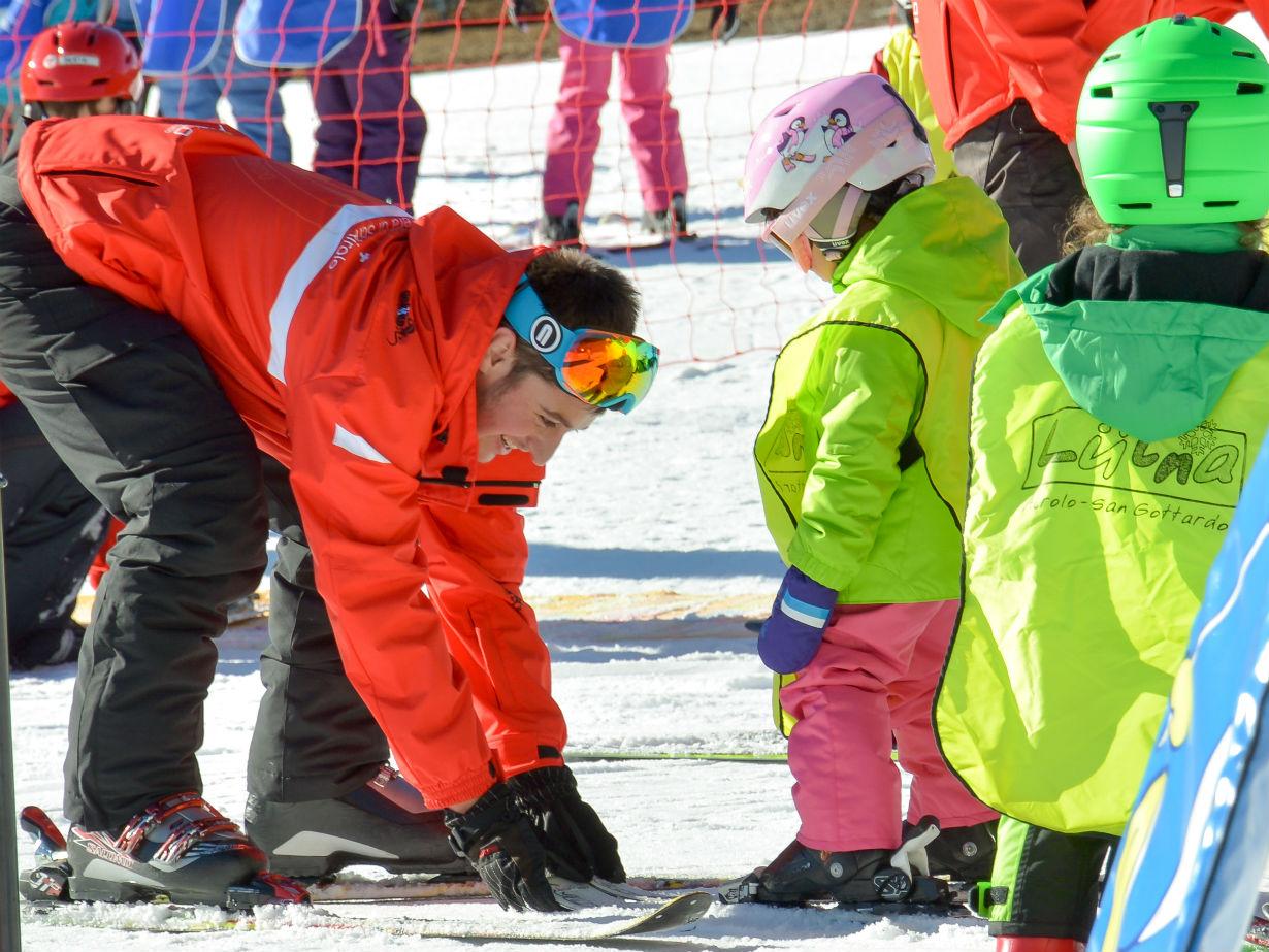 Image 2 - Winter equipment rental